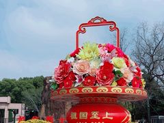 -上海市龙华烈士陵园