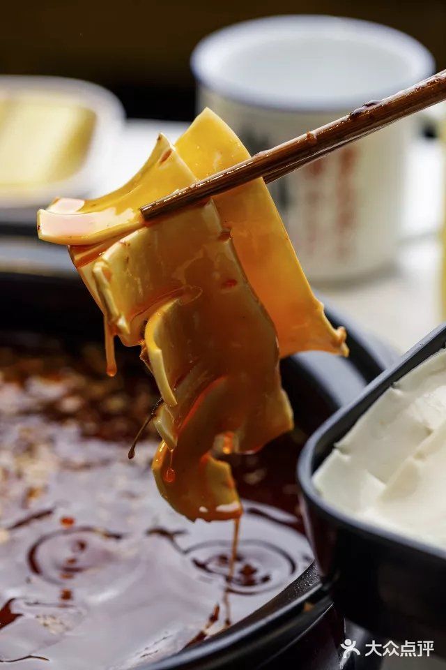 钢管厂五区小郡肝串串香(车公庙店)冒黄喉图片
