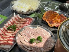 -JINNS锦时 steak&pizza(浸信会礼拜堂旧址店)