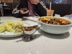 -峨嵋小镇·川菜(勒泰中心店)