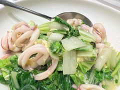 渔村小白菜比管鱼-开海·红岛海鲜虾水饺(石老人店)
