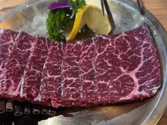 -汉城烤肉·黑金冠(华山路店)