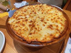 -Dragon Pizza•圆脸龙披萨·牛排餐厅