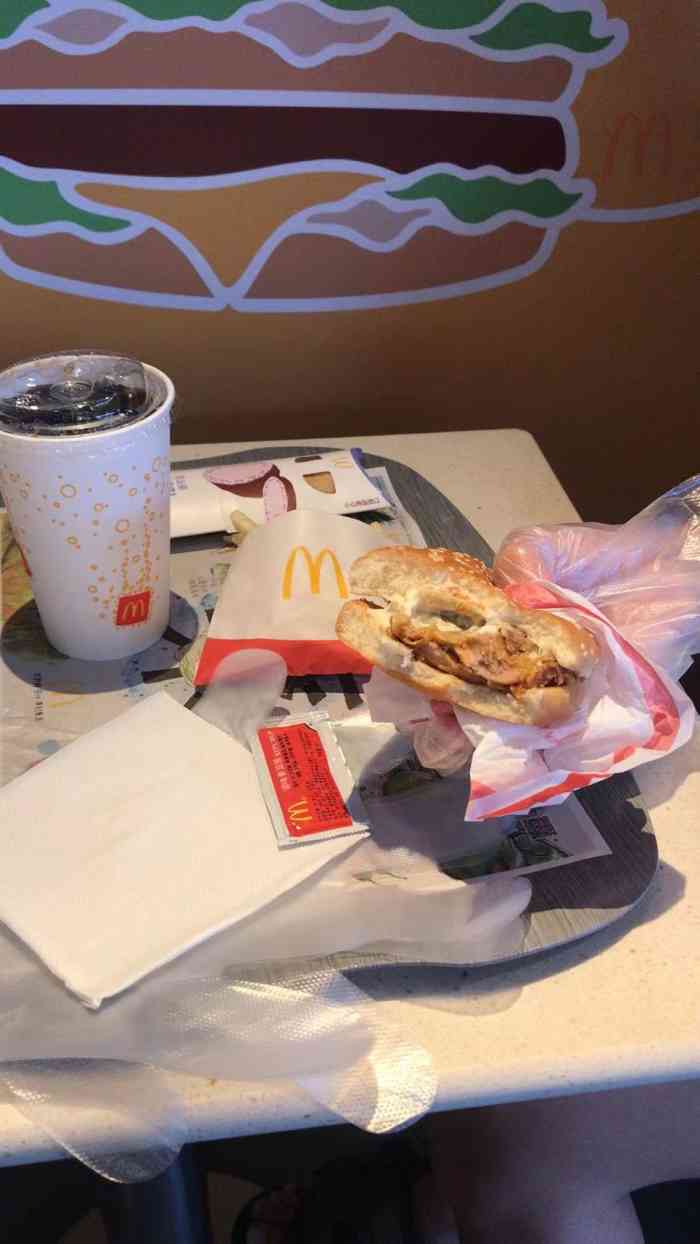 麦当劳(古田路购物广场店)-"真是好久没有吃麦当劳了呀,哈哈哈!