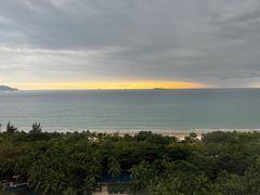 -三亚湾海居铂尔曼度假酒店