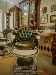 -IMUSE BARBER SHOP