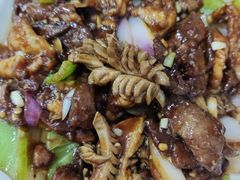 -津鲁园饭店
