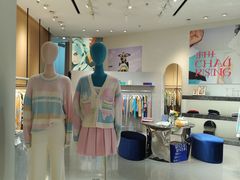 -LuOne凯德晶萃广场(徐家汇路店)