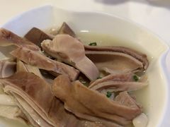 -万山楼海鲜酒家·二十三年老字号