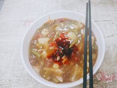 肉丸胡辣汤-清真李唯一优质肉丸糊辣汤