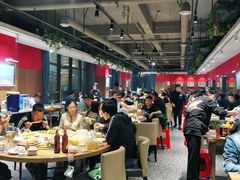 大堂-永红源啤酒·烧烤·海鲜·大排档(青特城店)