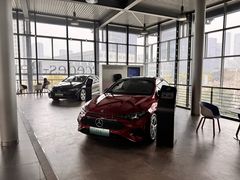 -杭州中升之星奔驰4S店(滨江店)