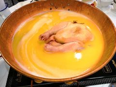 -鲜入围煮花胶鸡海鲜火锅