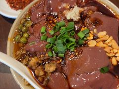 -谢老五跷脚牛肉·非遗传承店