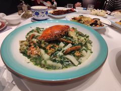 荠菜花蟹炒年糕-上海老饭店(北京分店)