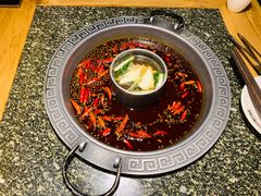 -杨肥肠火锅大排档(火车站花园店)