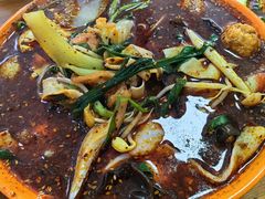 -不起眼麻辣烫凉皮店