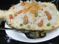 菠萝炒饭-鹿港小镇(金虹桥国际中心店)