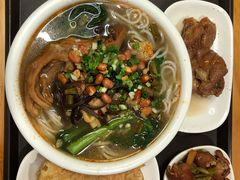 -水平有限螺蛳粉(宏达大厦店)