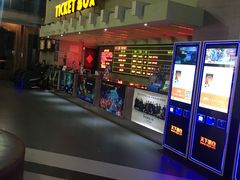 -SFC上影影城(临平店)