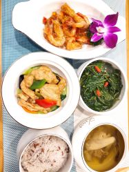 -安雅国际月子会所(拱北森宇富通店)