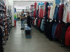 -迪卡侬(顺峰山店)