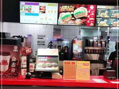 -汉堡王(大连柏威年餐厅店)
