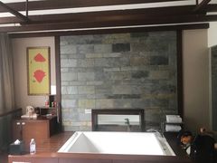 -中铁花水湾温泉酒店(大邑店)