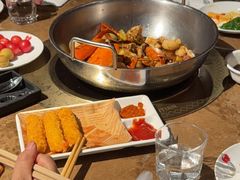 -七欣天香辣蟹火锅(上海银亿滨江店)