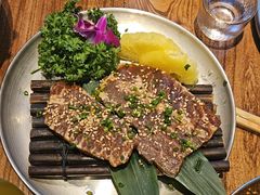 -明洞阿姨·韩式酱蟹烤肉·创意料理(三元桥店)