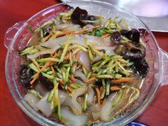 -巧婆婆特色东北菜·铁锅炖