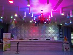 前台-皇家派对KTV(大润发店)