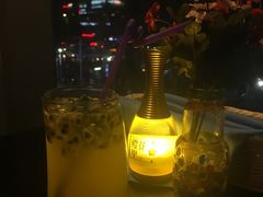 -樱花里音乐餐吧·牛扒椰子鸡(东圃店)