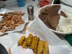 -三人行骨头王火锅(长寿店)