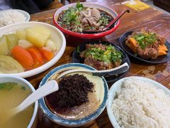 -朱大嘴肥肠血旺(福字街店)