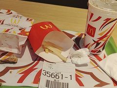 -麦当劳(杭州西湖银泰百货店)