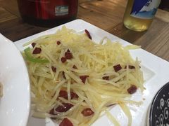 -朋友圈概念餐厅(象山万达广场店)