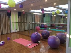 -爱妈月子会所(汕樟总店)