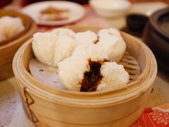 蜜汁叉烧包-点都德(德江楼店)