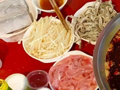 纯鲜鸭肠-储奇门鳝鱼火锅(总店)