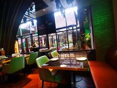 -DEEP·美式餐吧(五棵松华熙LIVE店)