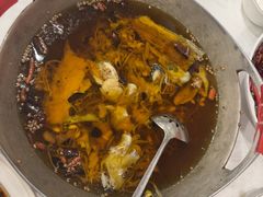 -鑫巴蜀小镇 · 水煮鱼专研店(玉桥店)