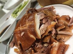 -渝信川菜 · 川味家常菜(财富购物中心店)