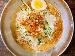 -韩风烤牛肉冷面店
