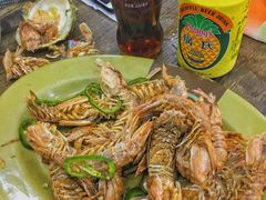 椒盐濑尿虾-贞姨美食·老字号海鲜大排档