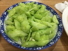 蒜泥黄瓜-清真·伊清阁餐厅