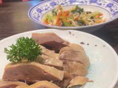 -古都历食南京菜·烤鸭·鸭血粉丝·汤包(南京博物院店)