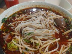 -古一味襄阳牛肉面热干面(滨江宝龙店)