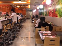 大堂-呷哺呷哺(世贸.工三店)