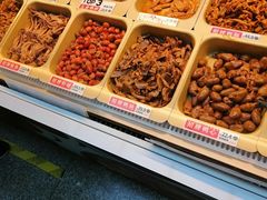 -绝味鸭脖(双龙路店)